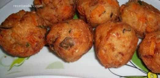 Bolinho de Peixe