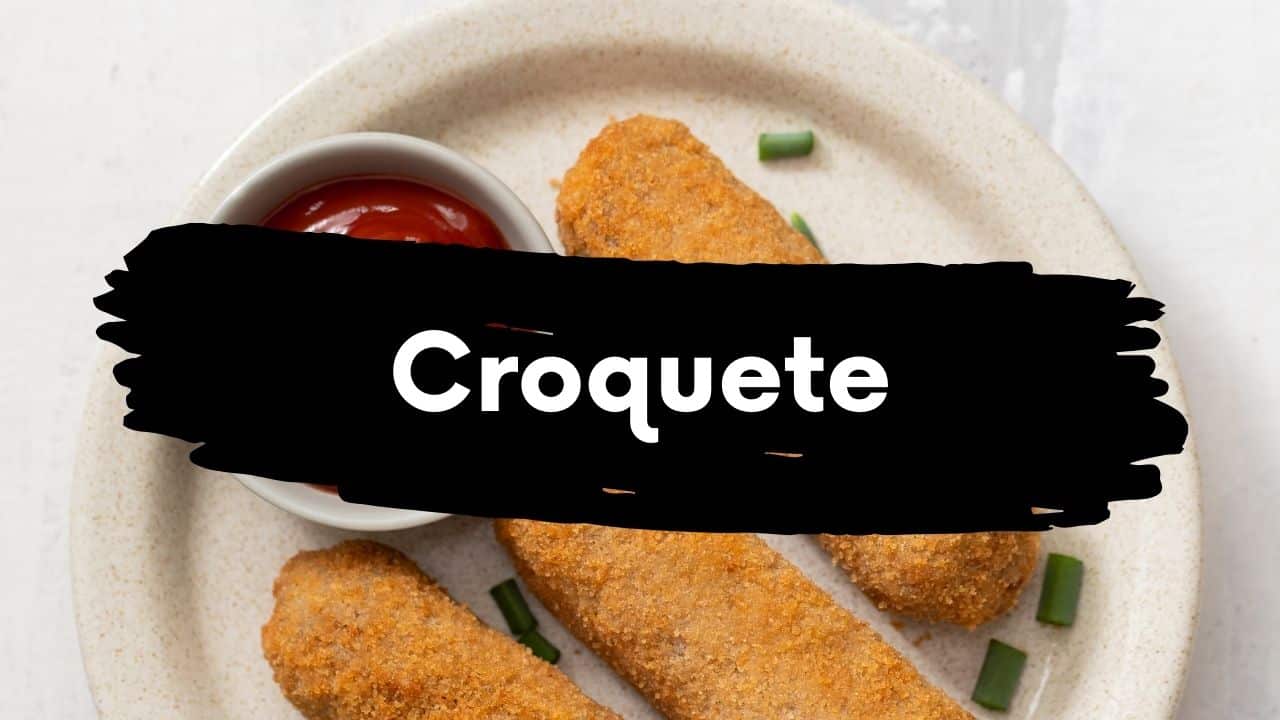 Croquete de mandioca com carne seca