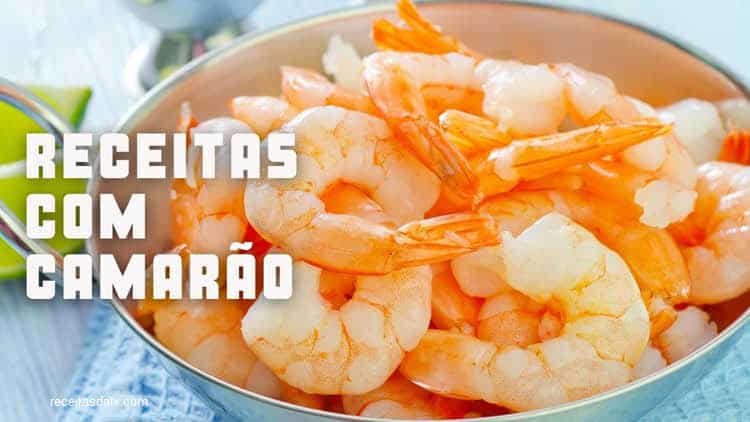 Passo a passo para fazer a moqueca de camarão com queijo