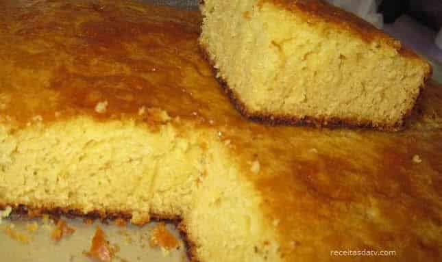 Torta de fubá mineira